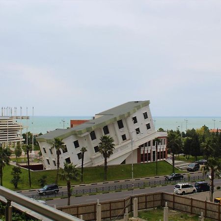 Orbi Lux Apartment Batumi Bagian luar foto