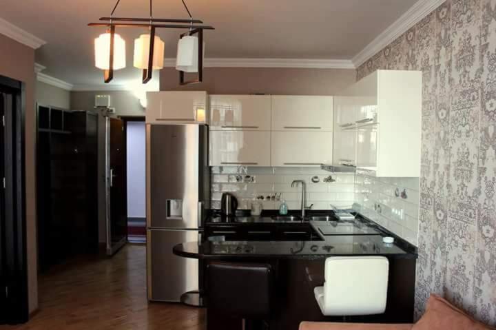 Orbi Lux Apartment Batumi Bagian luar foto