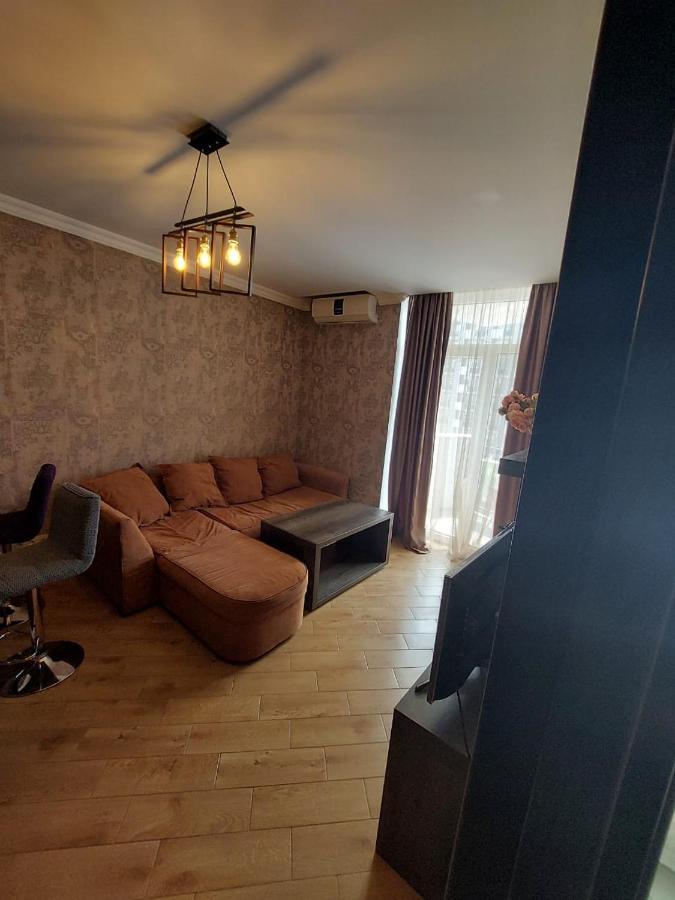 Orbi Lux Apartment Batumi Bagian luar foto